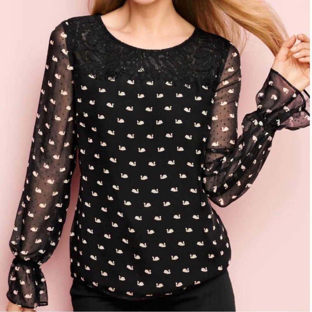 Rsvp By Talbots Fancy Swans Print Top Medium Blac… - image 1